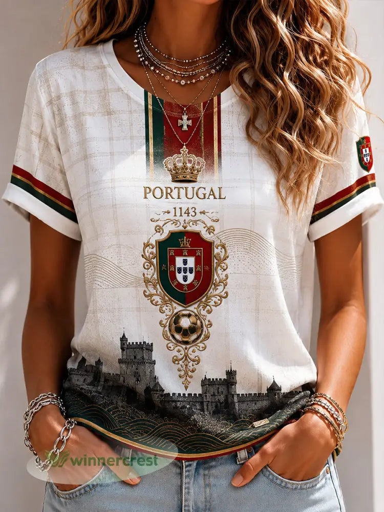 Camiseta com estampa artística da cultura dos torcedores em apoio aos jogos de futebol feminino de Portugal - A / S