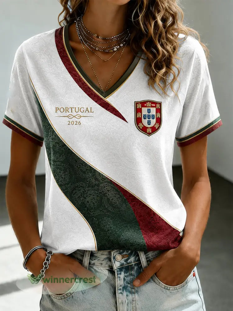 Camiseta feminina de futebol português com estampa e gola em V - como a imagem / S