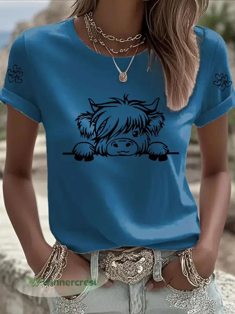 Women’s Highland Cow Print Casual T-shirt - Blue / S