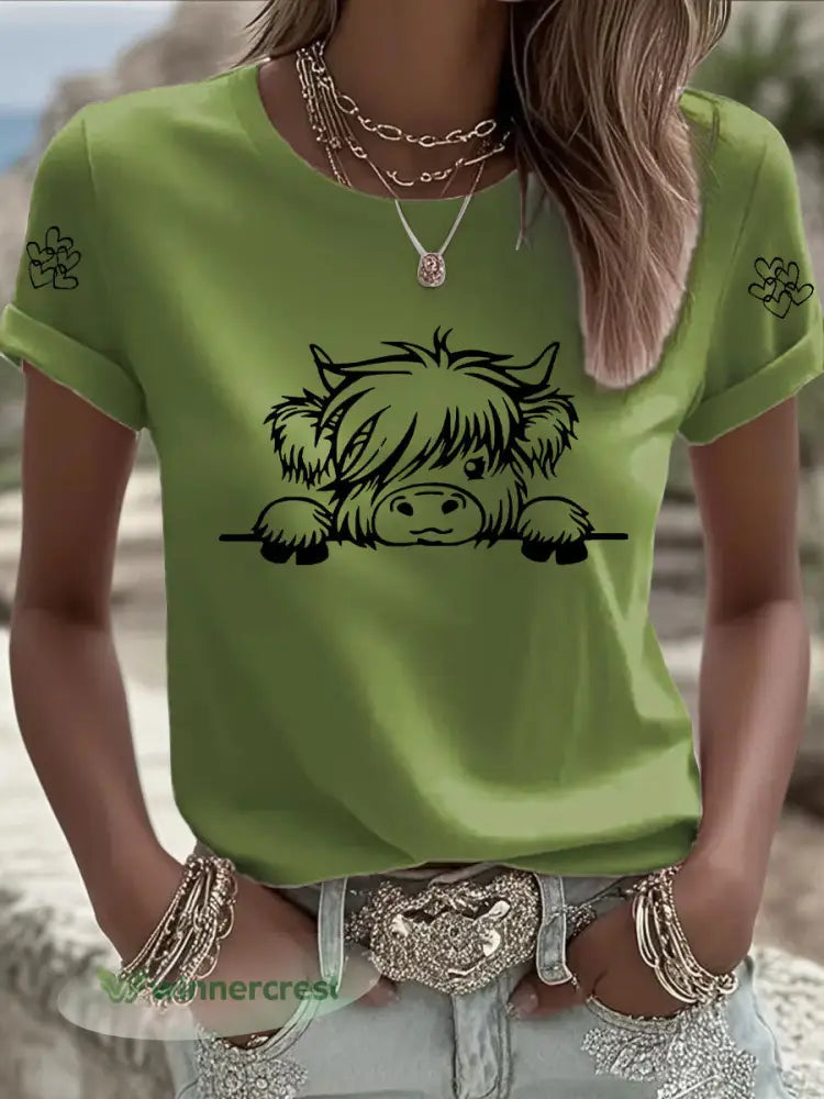 Women’s Highland Cow Print Casual T-shirt - Green / S