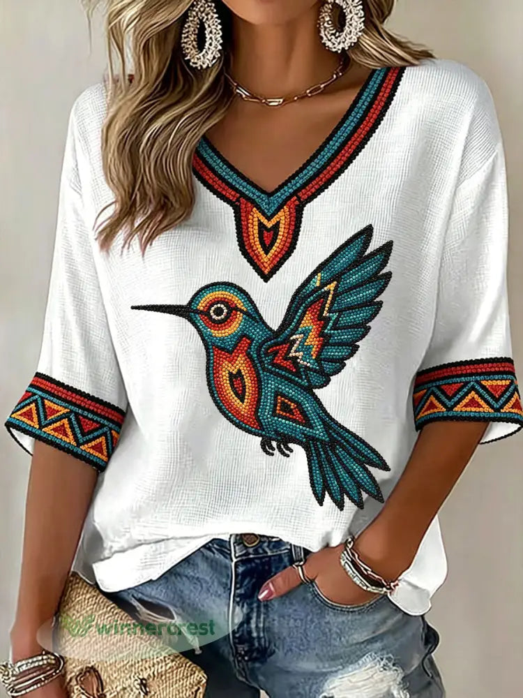 Women’s Indigenous Hummingbird Art V-Neck Tops - White / S