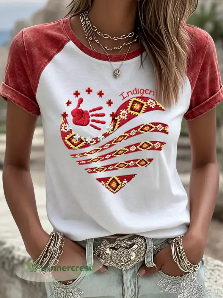 Women’s Retro Native American Totem Heart-Print Casual T-Shirt - White / S
