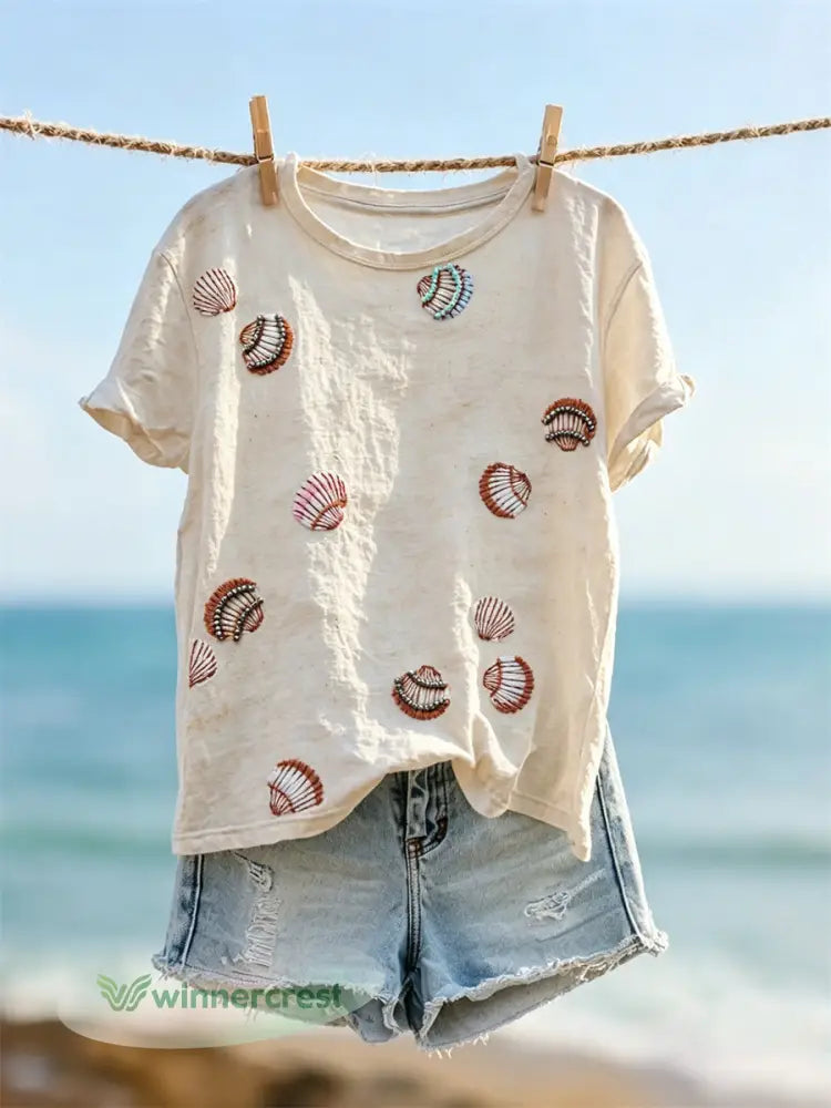 Women’s Sea Shells on the Beach Print short-sleeved T-shirt - Beige / S
