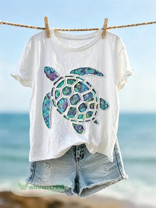 Women’s Sea Turtle Frayed Fiber Art Print short-sleeved T-shirt - White / S