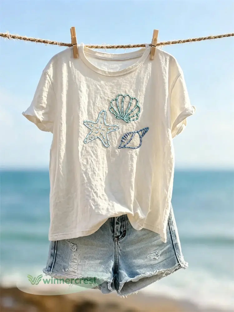 Women’s Starfish & Sea Shells Clean Art Print short-sleeved T-shirt - Beige / S