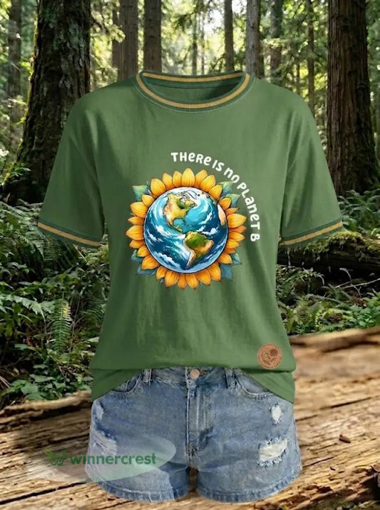 Women’s There Is No Planet B Printed T-shirt - Army Green / S